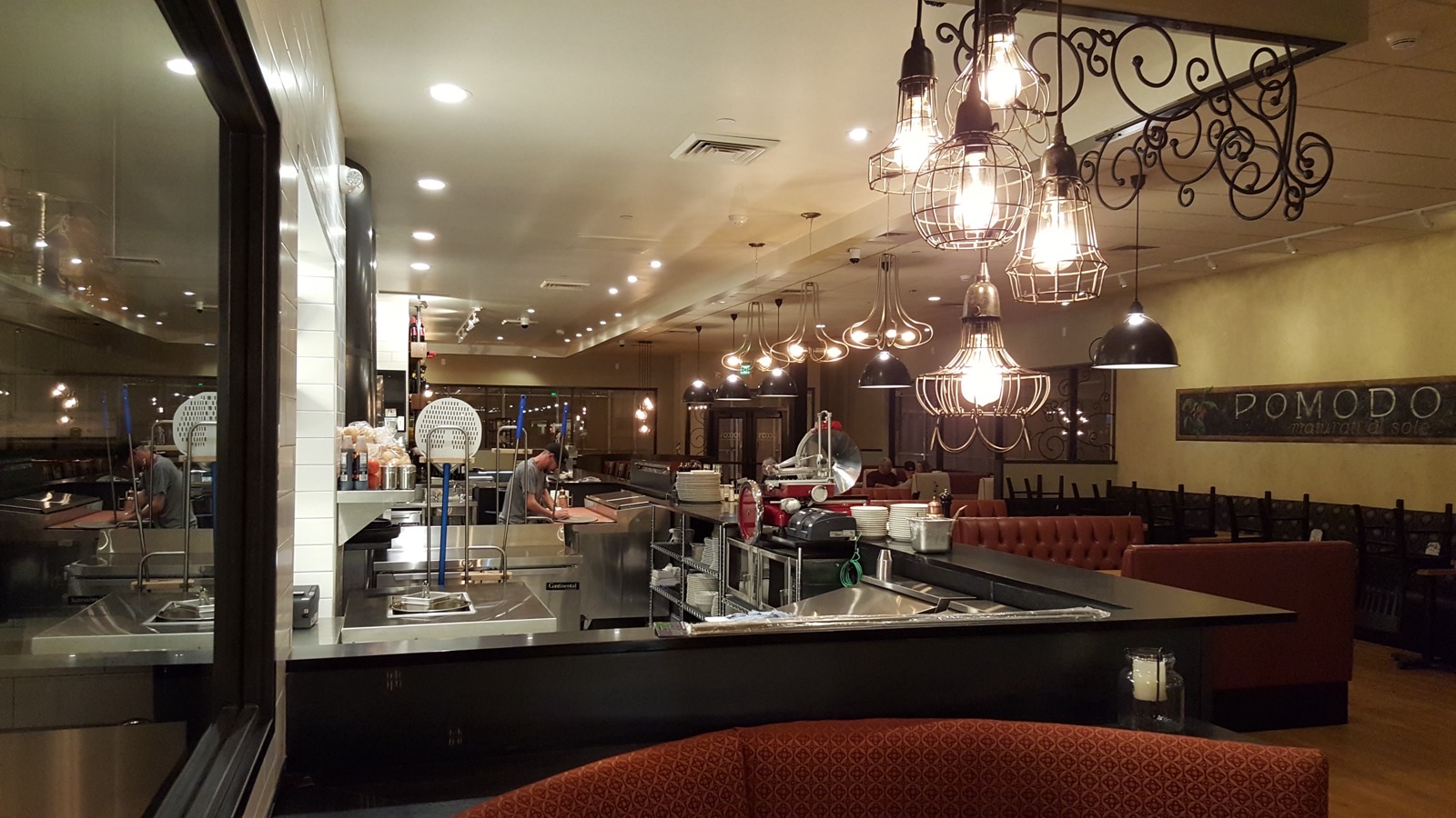 Raccas Neapolitan Pizza — photo 9